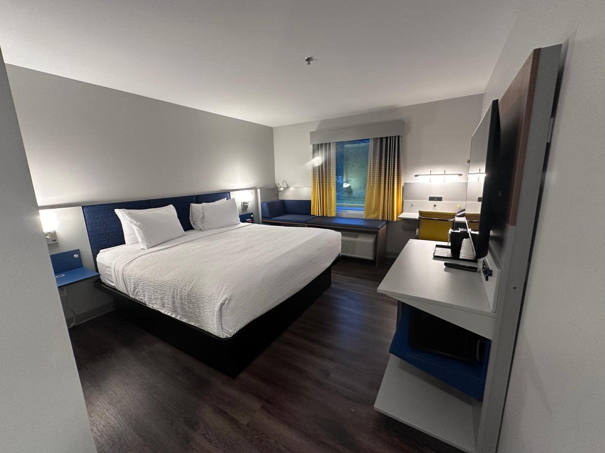 Microtel Inn & Suites By Wyndham Rehoboth Beach Zewnętrze zdjęcie